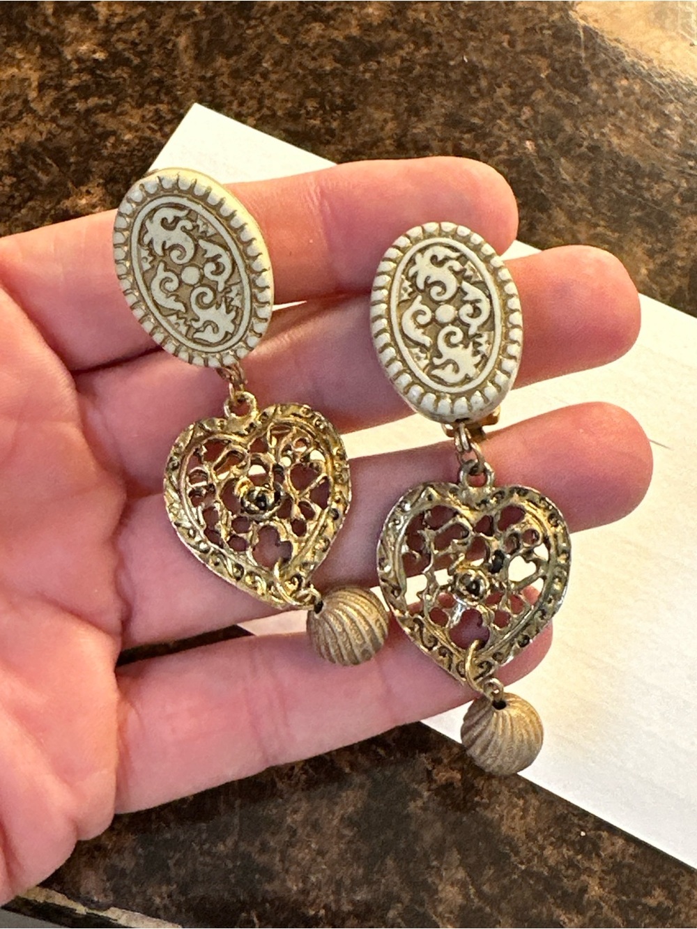 Vintage White Enamel & Gold Tone Heart Dangle Clip-On Earrings Romantic Filigree